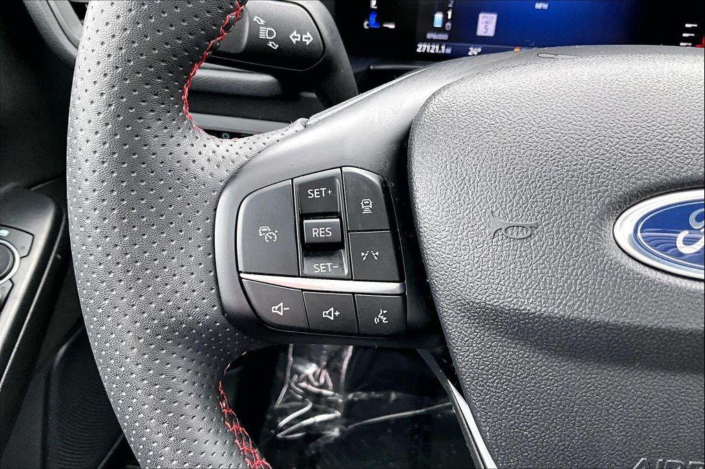 used 2023 Ford Escape car, priced at $25,000