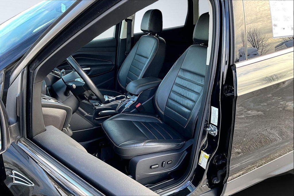 used 2015 Ford Escape car, priced at $11,991