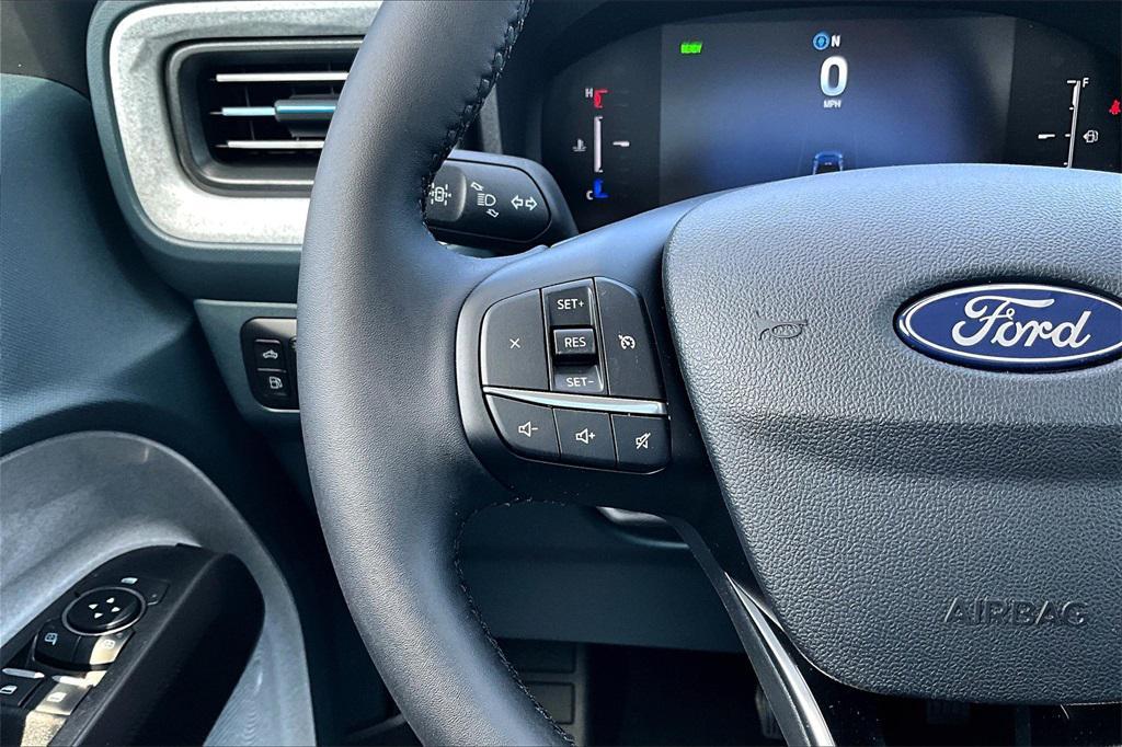 new 2025 Ford Maverick car, priced at $35,025