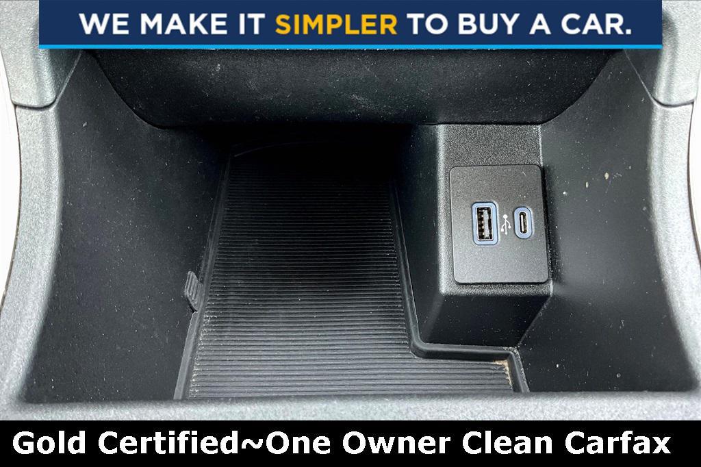 used 2022 Ford Edge car, priced at $28,368