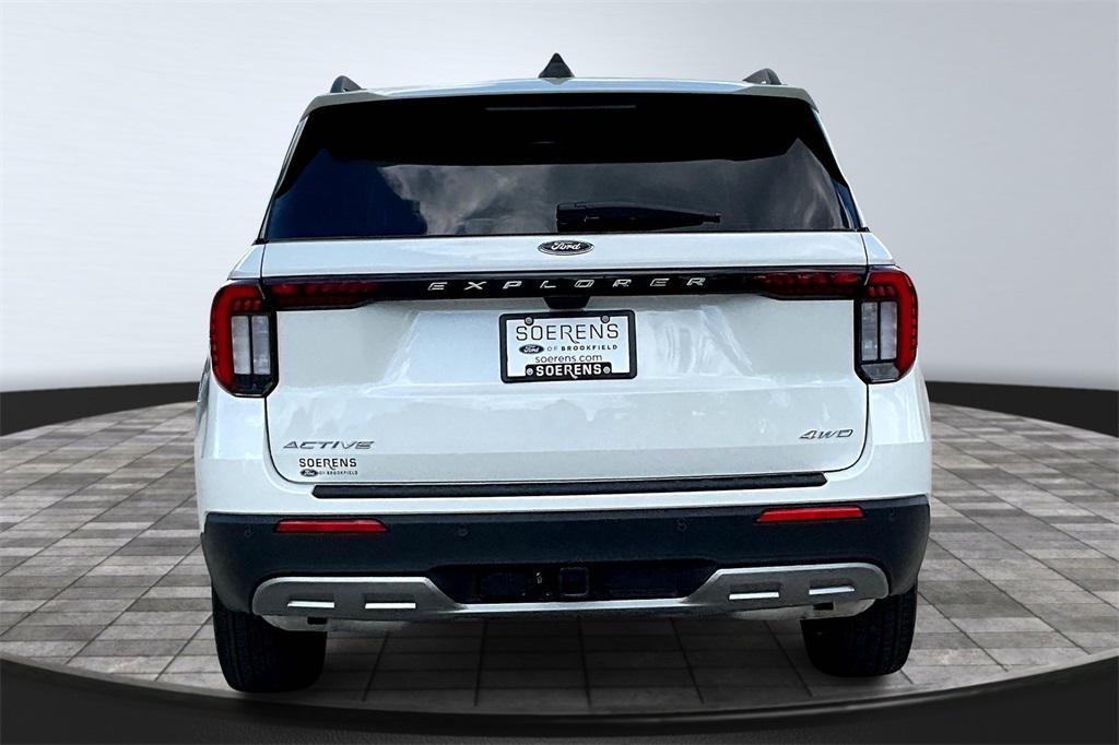 new 2025 Ford Explorer car, priced at $49,650