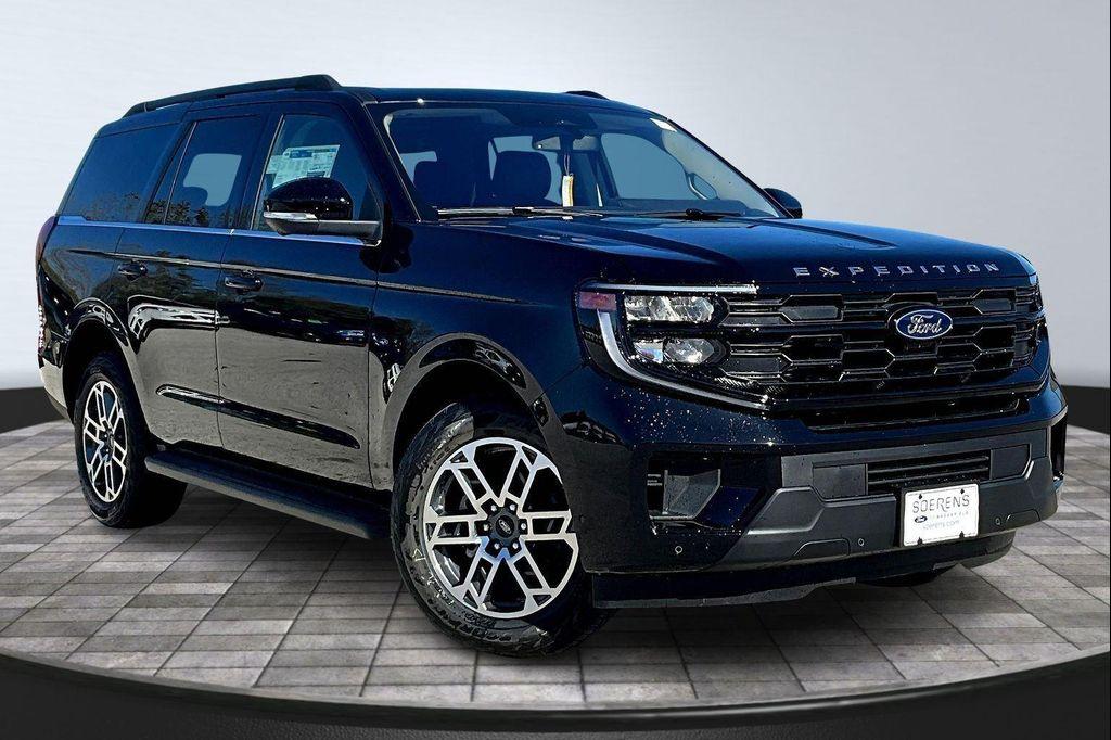 new 2025 Ford Expedition car, priced at $70,559