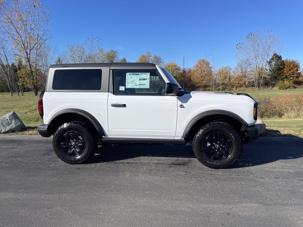 new 2024 Ford Bronco car, priced at $44,127