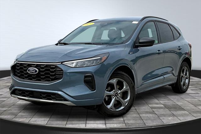 used 2023 Ford Escape car, priced at $26,100