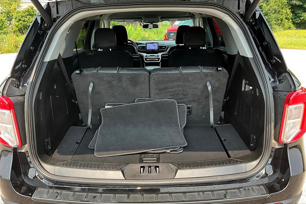 used 2022 Ford Explorer car, priced at $28,200