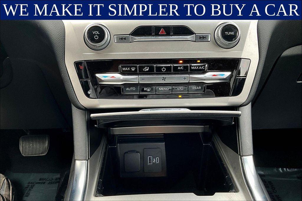 used 2022 Ford Explorer car, priced at $26,500