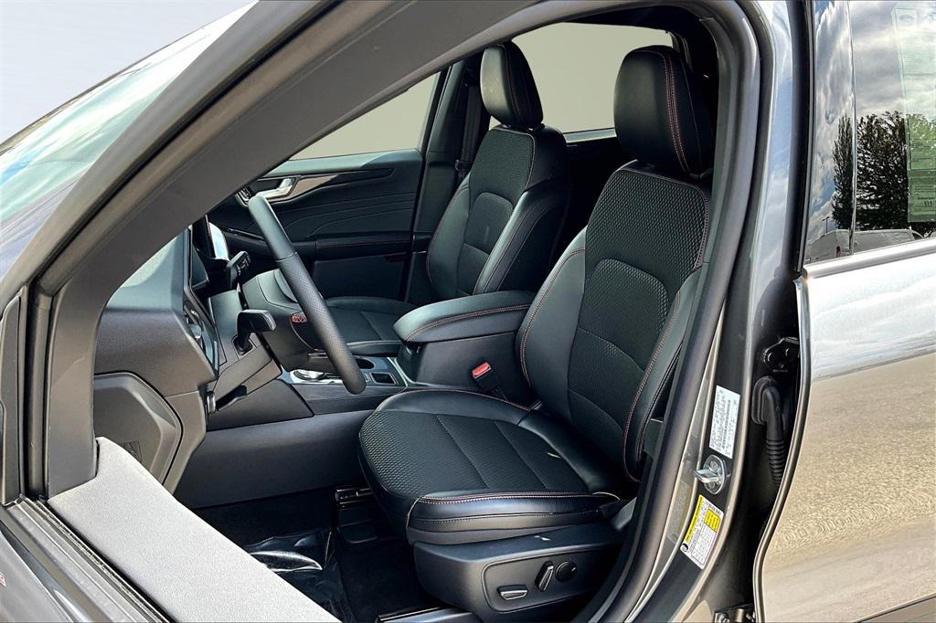 new 2025 Ford Escape car, priced at $31,537