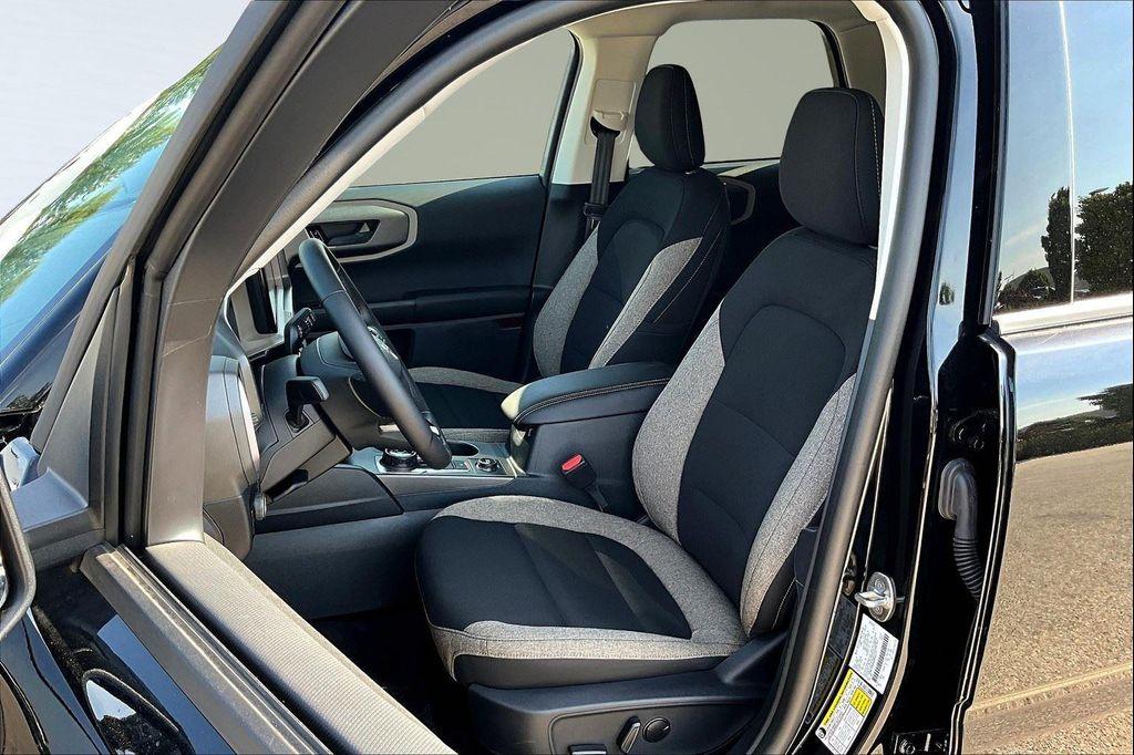 new 2025 Ford Bronco Sport car, priced at $32,531