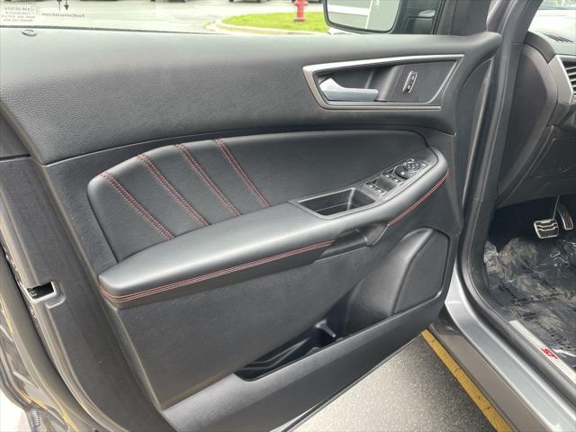 used 2022 Ford Edge car, priced at $30,990
