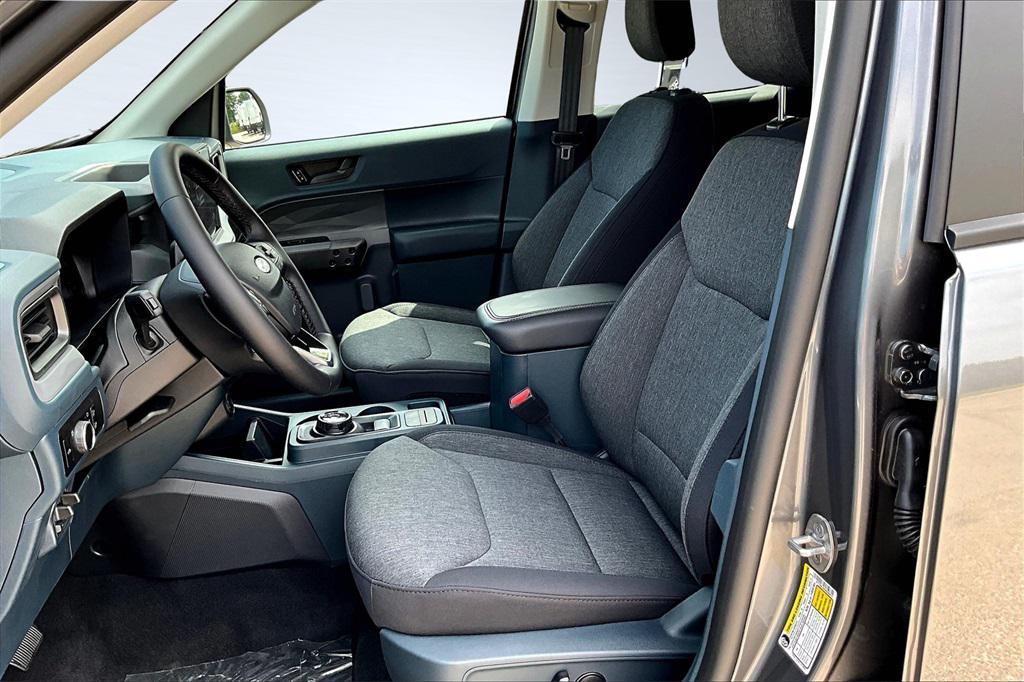 new 2025 Ford Maverick car, priced at $35,632