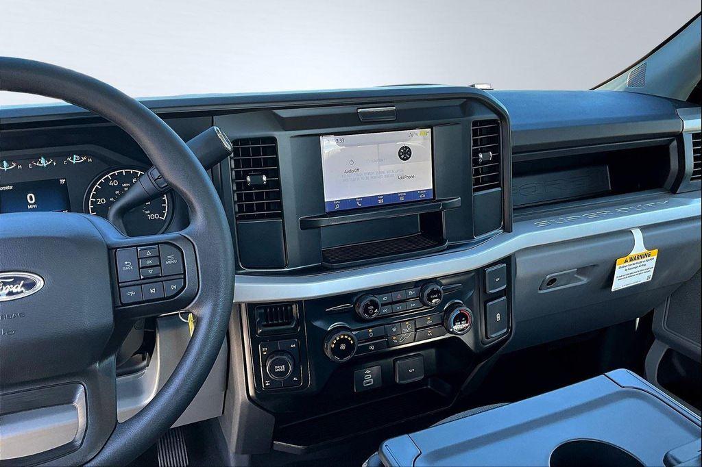 new 2025 Ford F-250 car, priced at $52,281