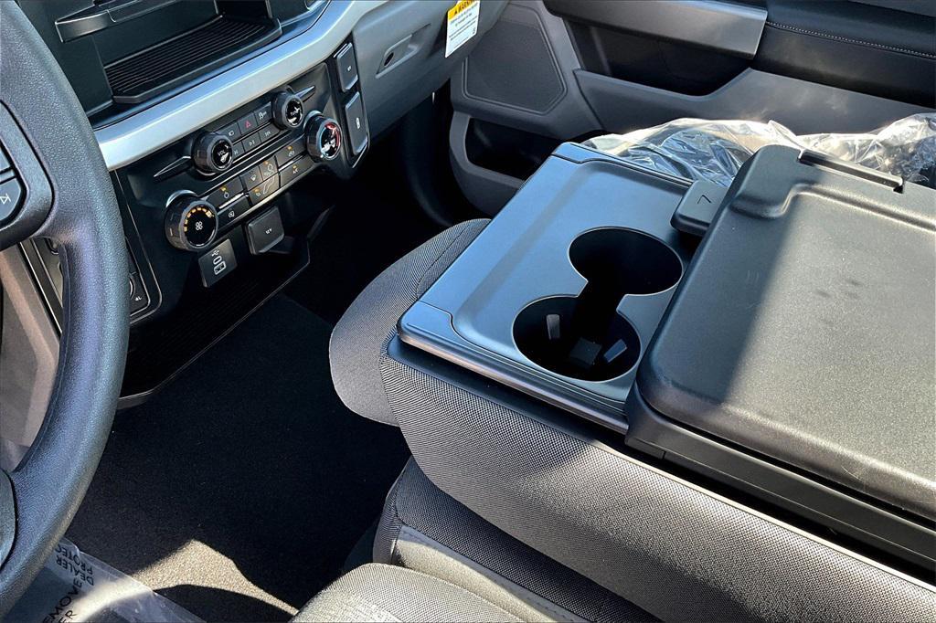 new 2025 Ford F-250 car, priced at $51,281