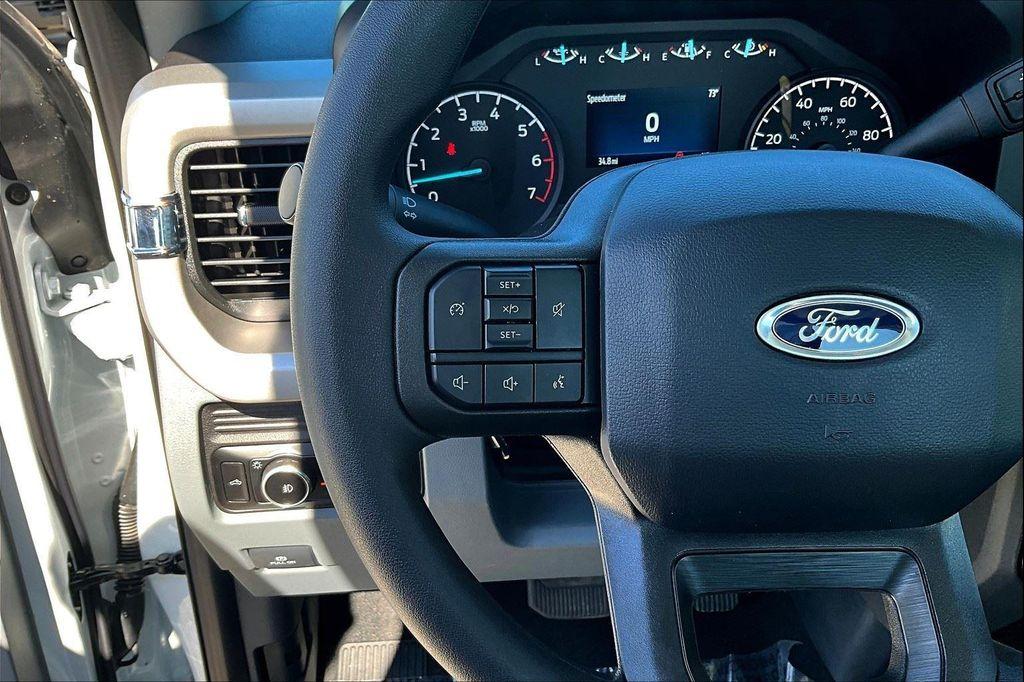 new 2025 Ford F-250 car, priced at $52,281