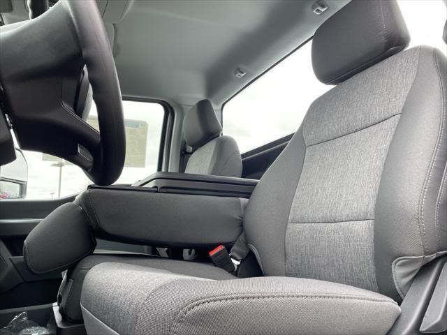 new 2025 Ford F-250 car, priced at $56,665