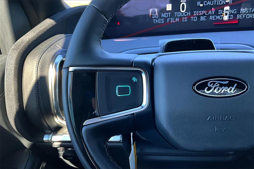 new 2025 Ford Expedition car, priced at $84,485