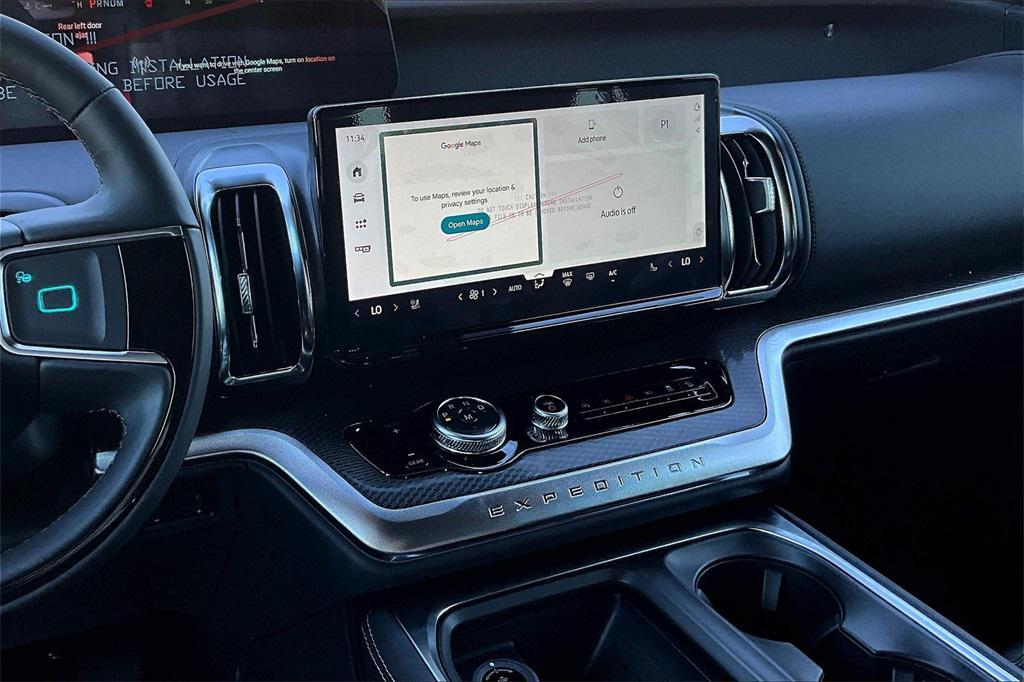 new 2025 Ford Expedition car, priced at $84,485