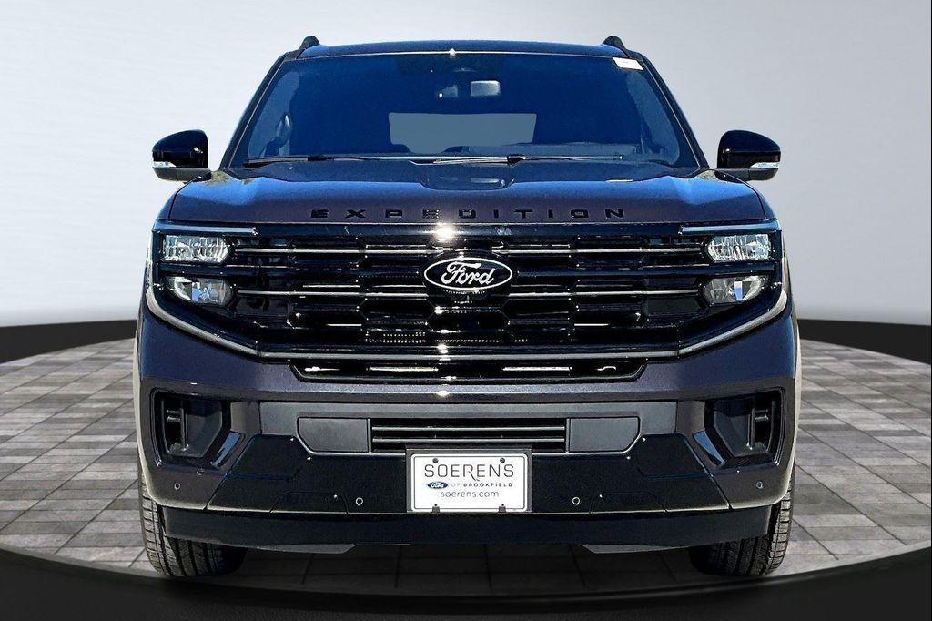 new 2025 Ford Expedition car, priced at $82,159