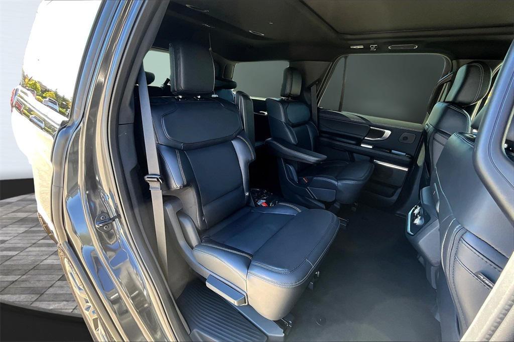 new 2025 Ford Expedition car, priced at $84,485