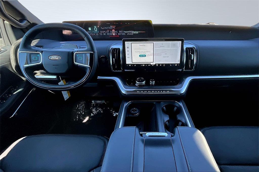 new 2025 Ford Expedition car, priced at $84,485