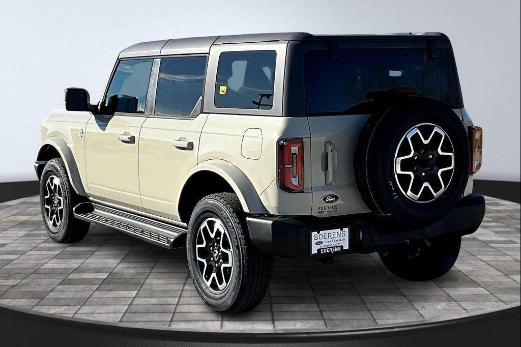 new 2025 Ford Bronco car, priced at $52,526