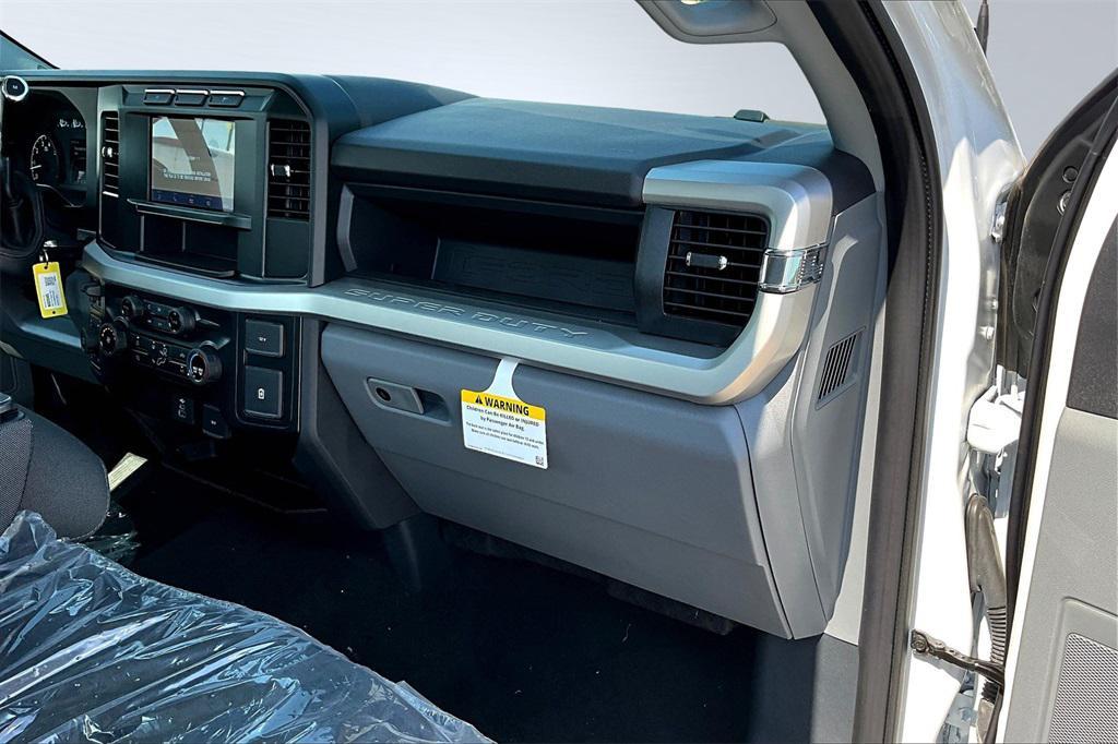 new 2024 Ford F-350 car, priced at $45,430