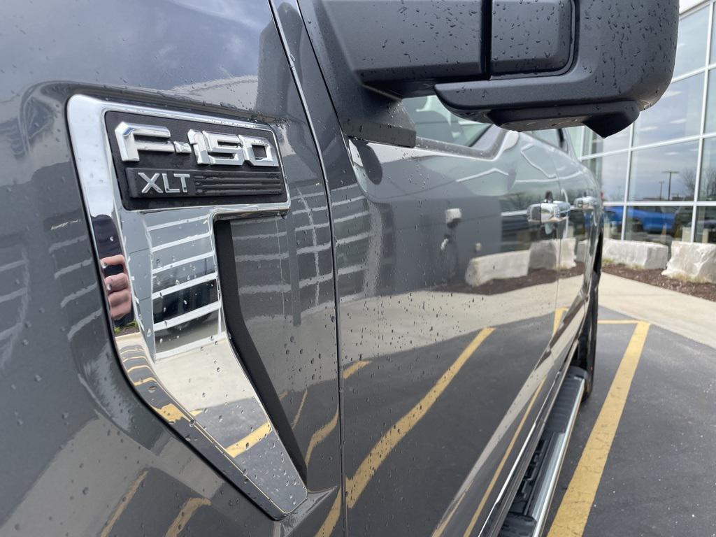 new 2024 Ford F-150 car, priced at $45,274