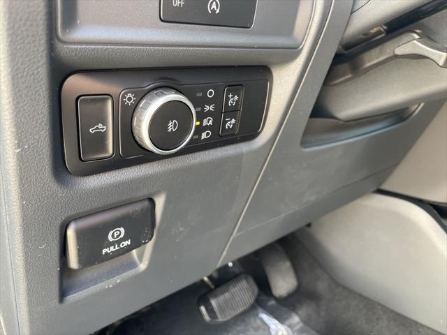new 2025 Ford F-150 car, priced at $49,915