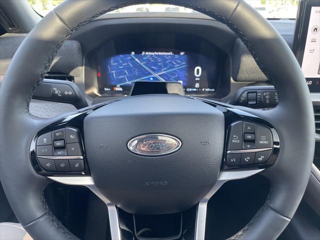 new 2025 Ford Explorer car, priced at $54,704