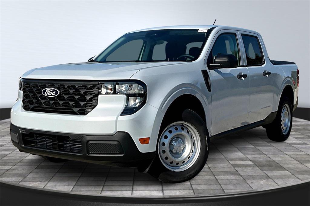 new 2025 Ford Maverick car, priced at $30,505