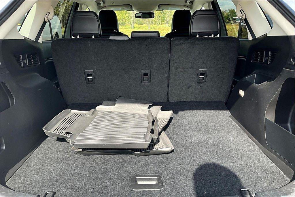 used 2024 Ford Edge car, priced at $26,489