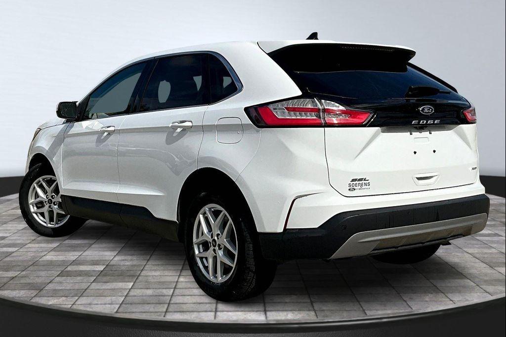 used 2024 Ford Edge car, priced at $26,489