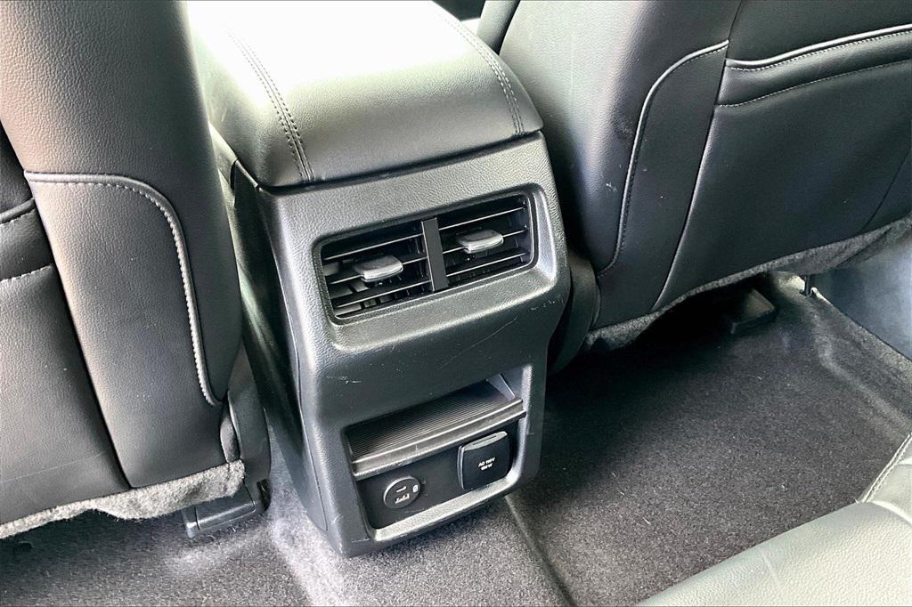 used 2022 Ford Edge car, priced at $28,500