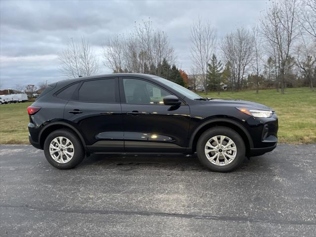 new 2025 Ford Escape car, priced at $31,499