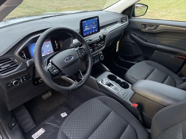 new 2025 Ford Escape car, priced at $31,499