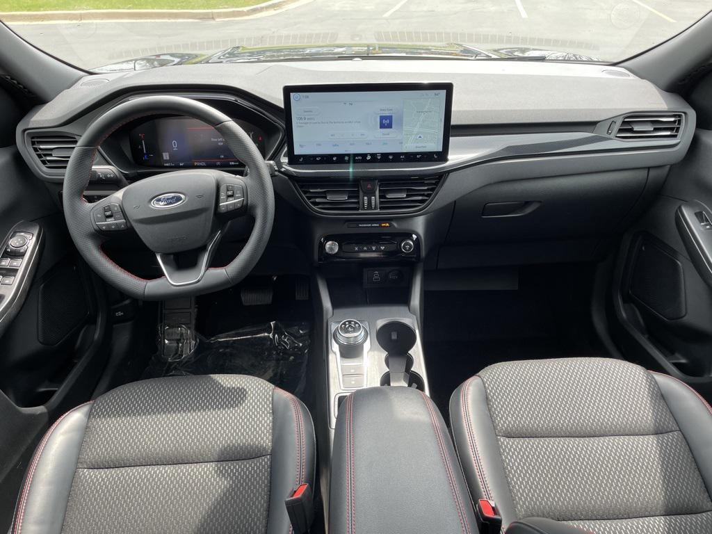 new 2025 Ford Escape car, priced at $29,899