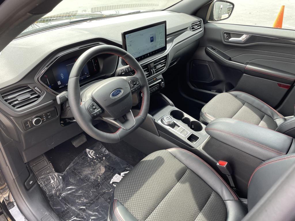 new 2025 Ford Escape car, priced at $29,899