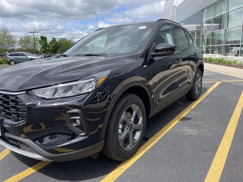 new 2025 Ford Escape car, priced at $31,625