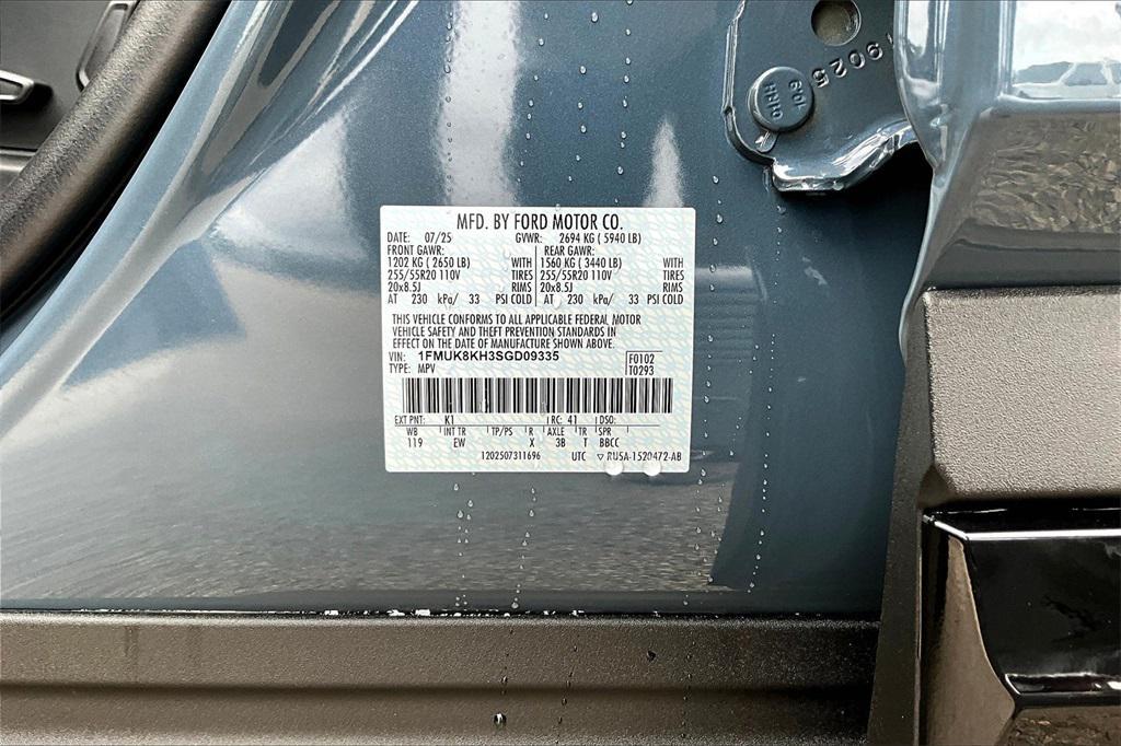new 2025 Ford Explorer car, priced at $47,710