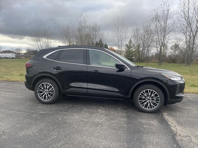 new 2025 Ford Escape car, priced at $38,870