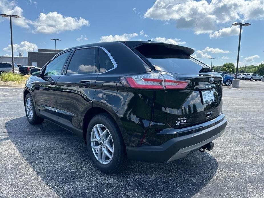 new 2024 Ford Edge car, priced at $45,040