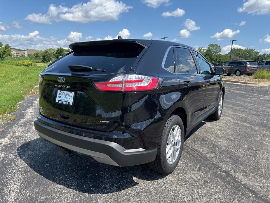 new 2024 Ford Edge car, priced at $45,040