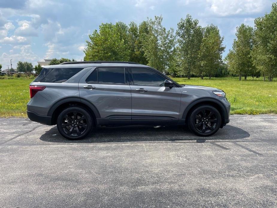 used 2022 Ford Explorer car, priced at $40,390