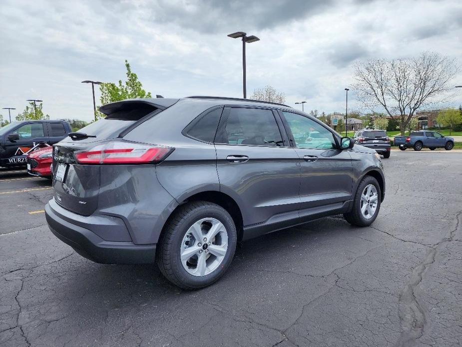 new 2024 Ford Edge car, priced at $39,422