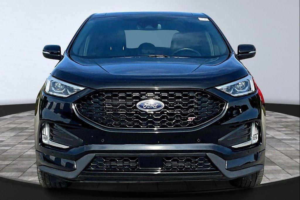 used 2022 Ford Edge car, priced at $35,998