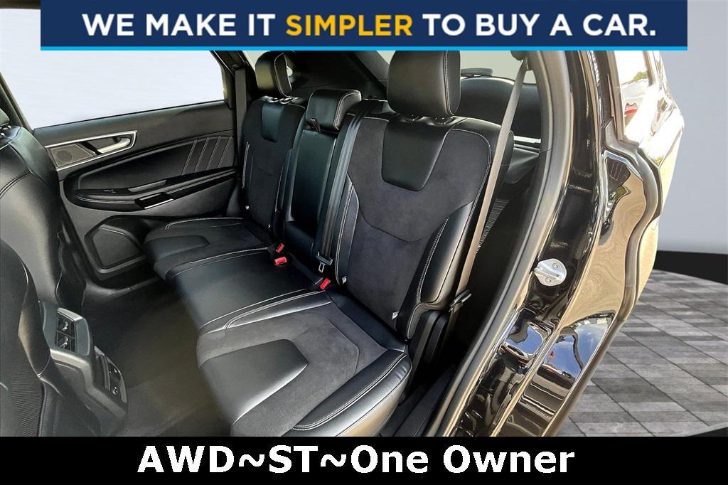 used 2022 Ford Edge car, priced at $37,500