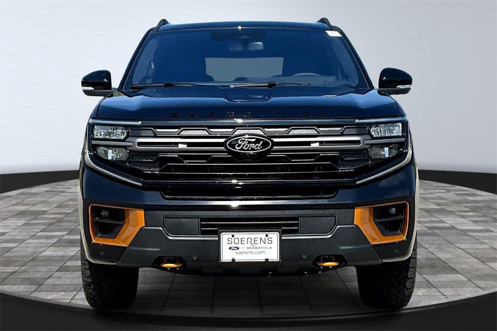 new 2025 Ford Expedition car, priced at $83,545