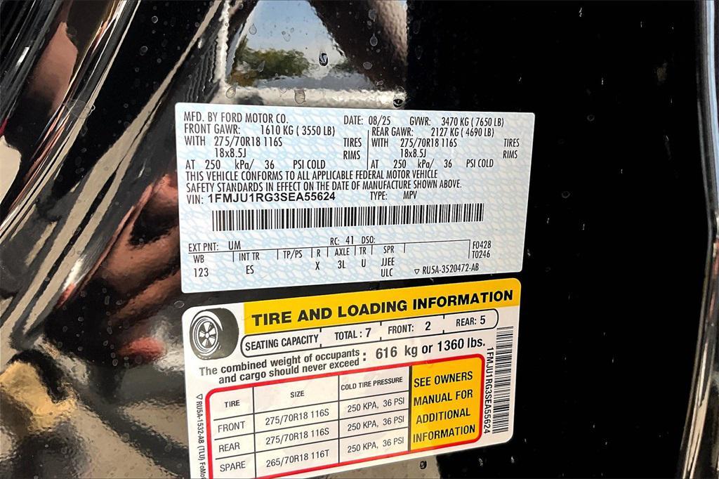 new 2025 Ford Expedition car, priced at $83,545