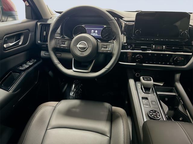 new 2025 Nissan Pathfinder car, priced at $47,548