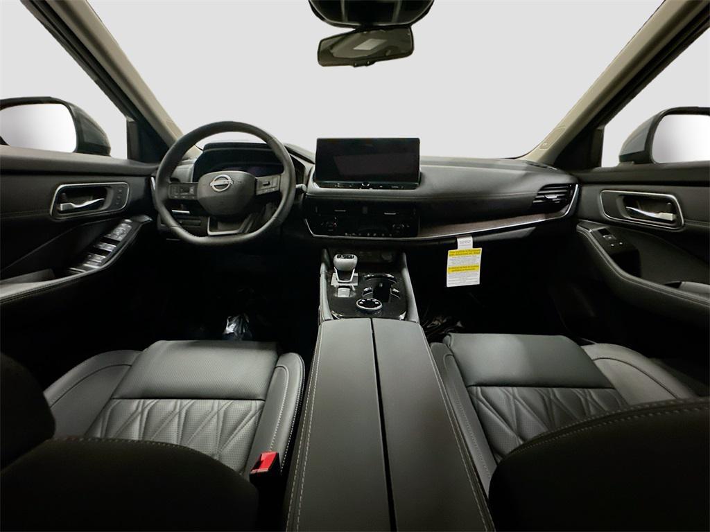 new 2025 Nissan Rogue car, priced at $40,048