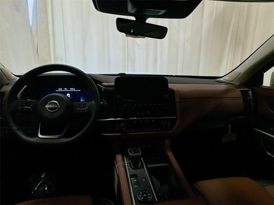 new 2024 Nissan Pathfinder car, priced at $52,976